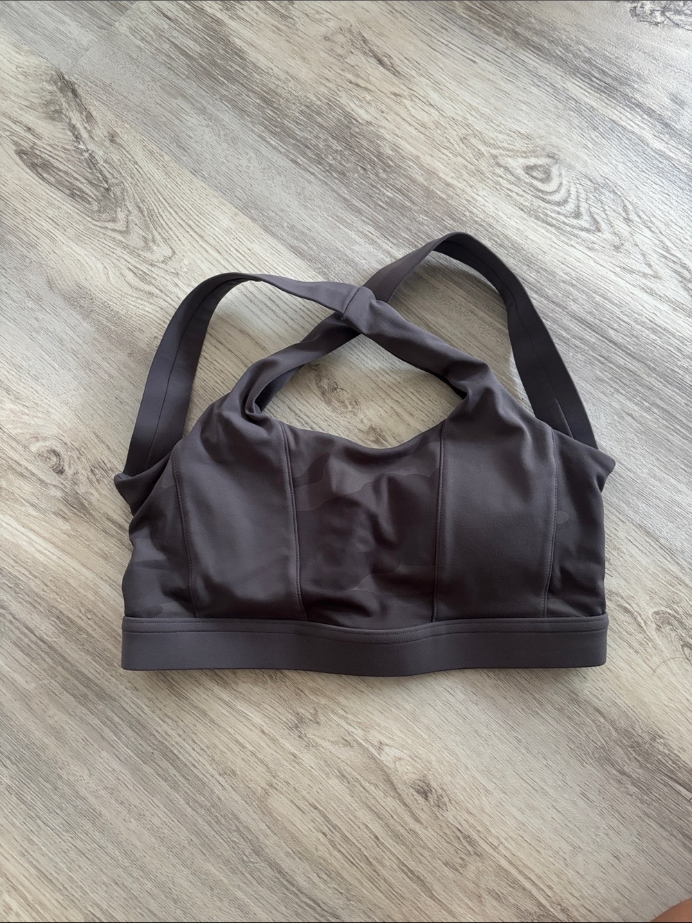 Iwa Company Women's Cross-Back Sports Bra